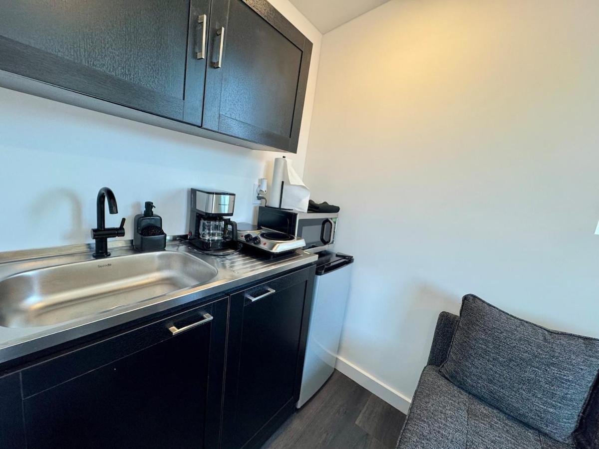 Your Downtown Cozy Studio With Backyard Unit C Phoenix Eksteriør billede